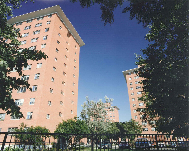 Hiawatha Towers (1)
